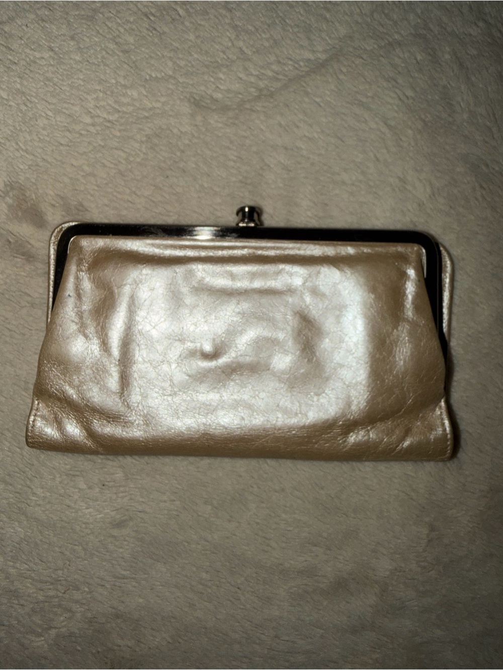 HOBO Vintage Leather Frame Clutch Wallet Gold iridescent Silver Kisslock